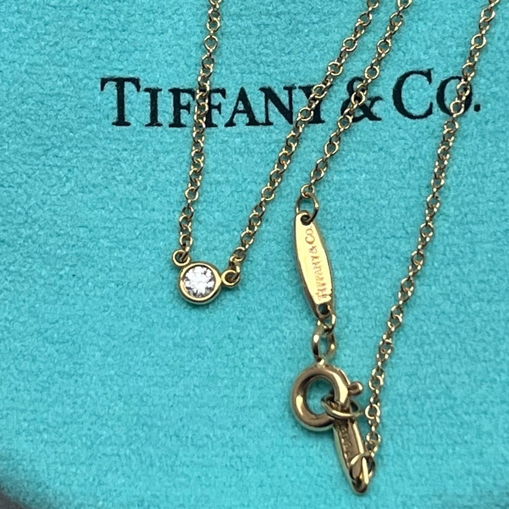 Tiffany & Co. Gold Necklace with Sparkling chip diamond